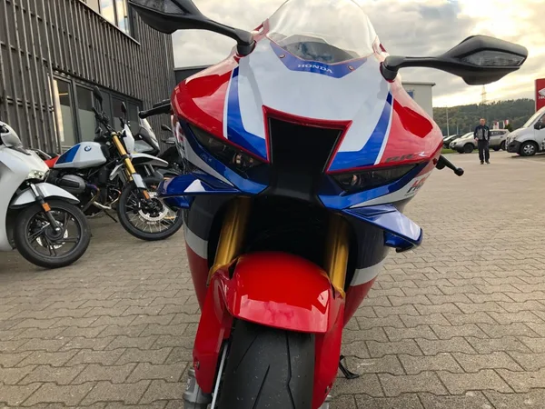 Honda CBR1000RR-R Fireblade SP