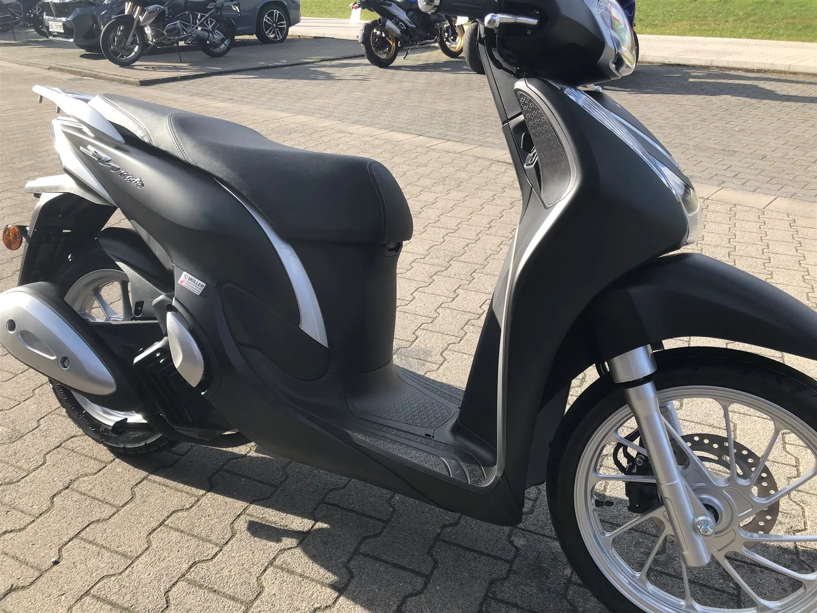 Honda SH Mode 125 inkl. Topcase