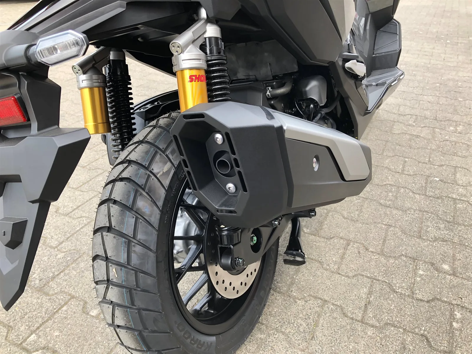 Honda ADV350