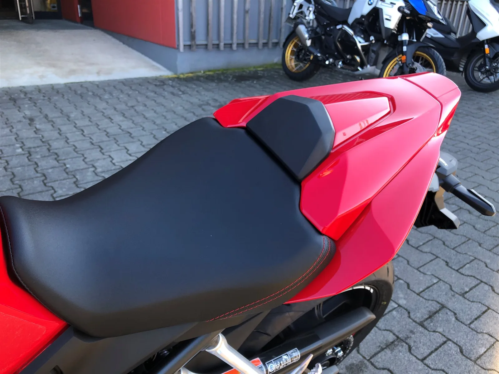 Honda CBR650R