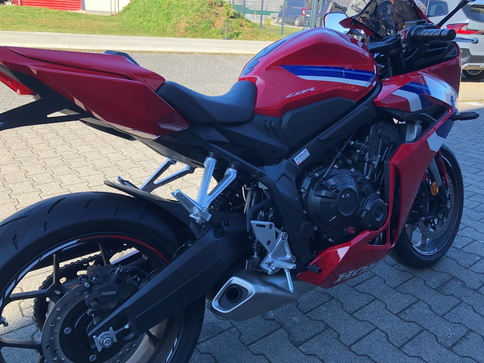 Honda CBR650R