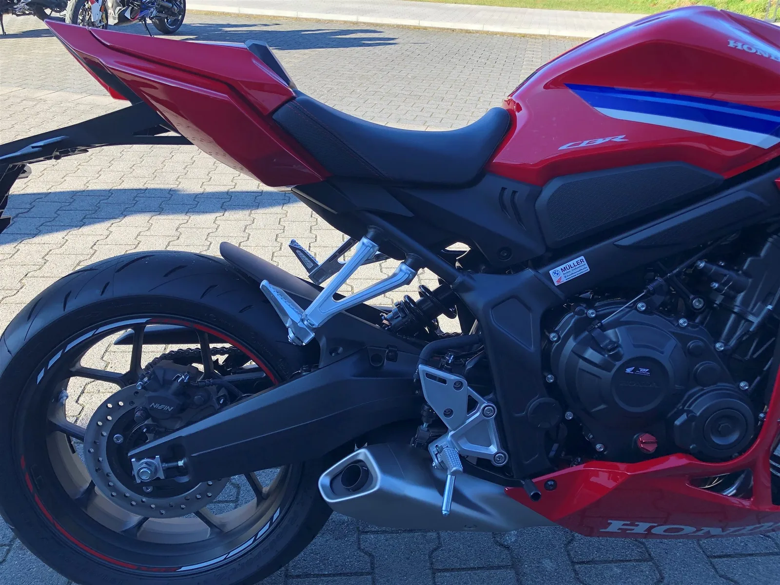 Honda CBR650R