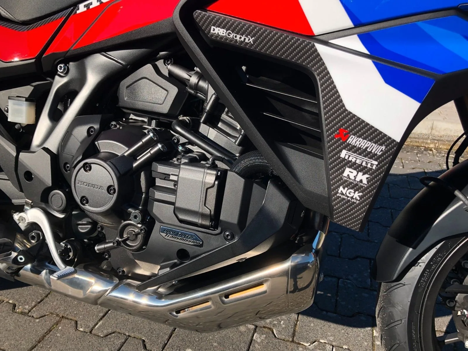 Honda NT1100 DCT Electronic Suspension