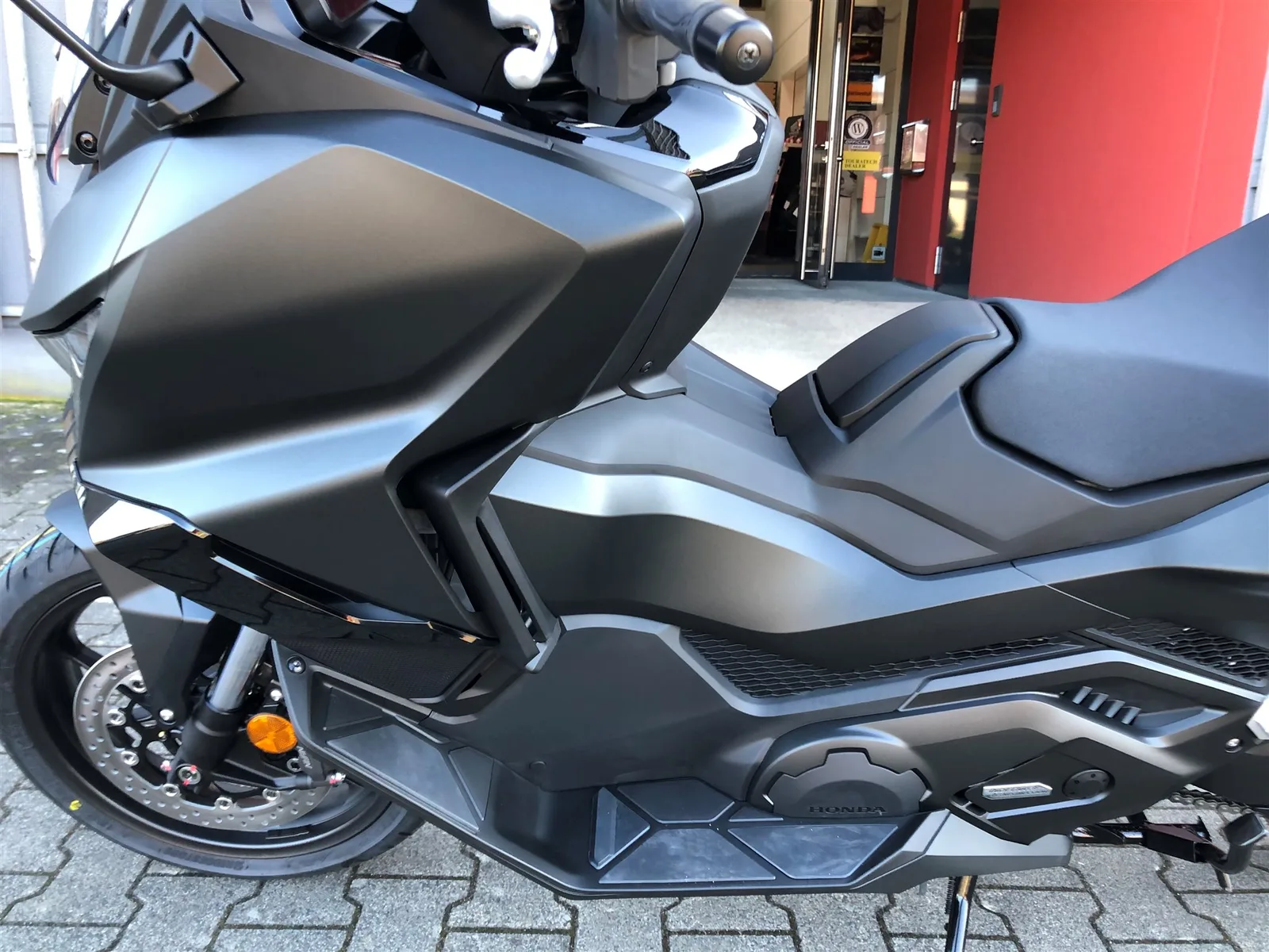 Honda Forza 750