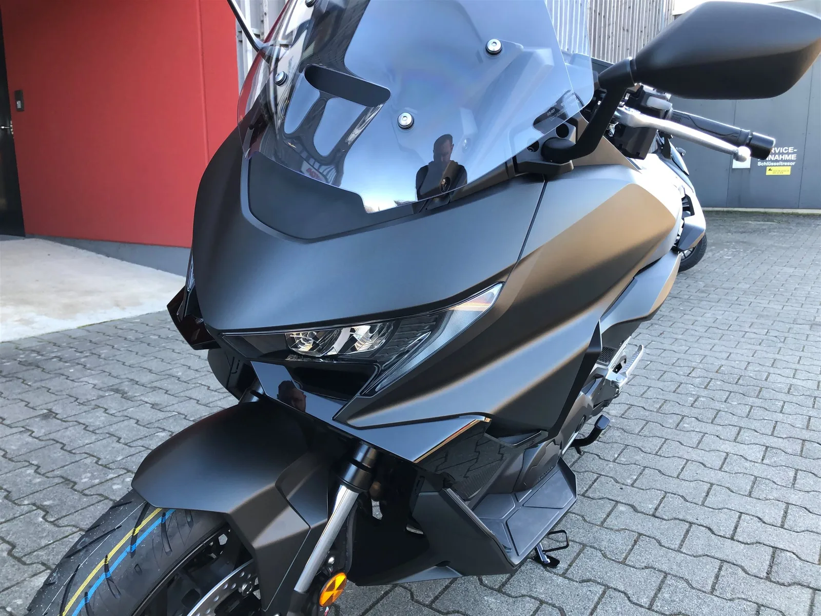 Honda Forza 750