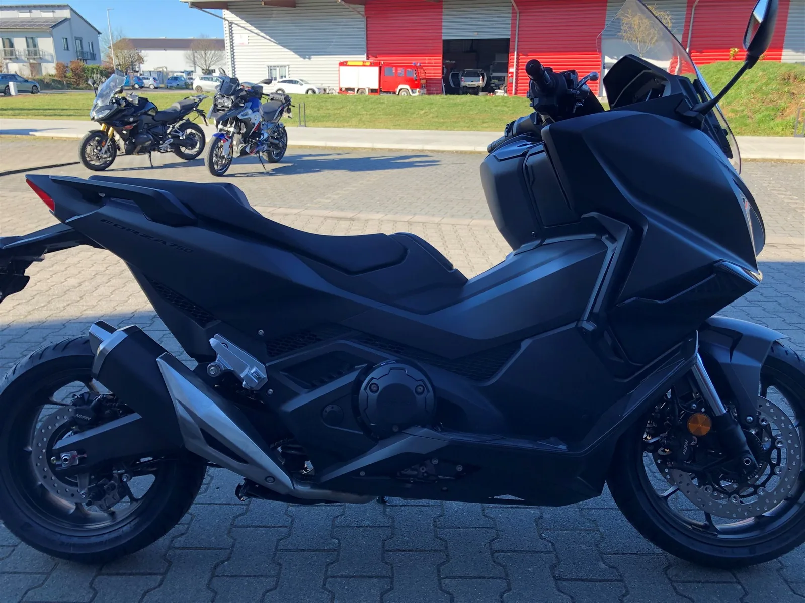 Honda Forza 750