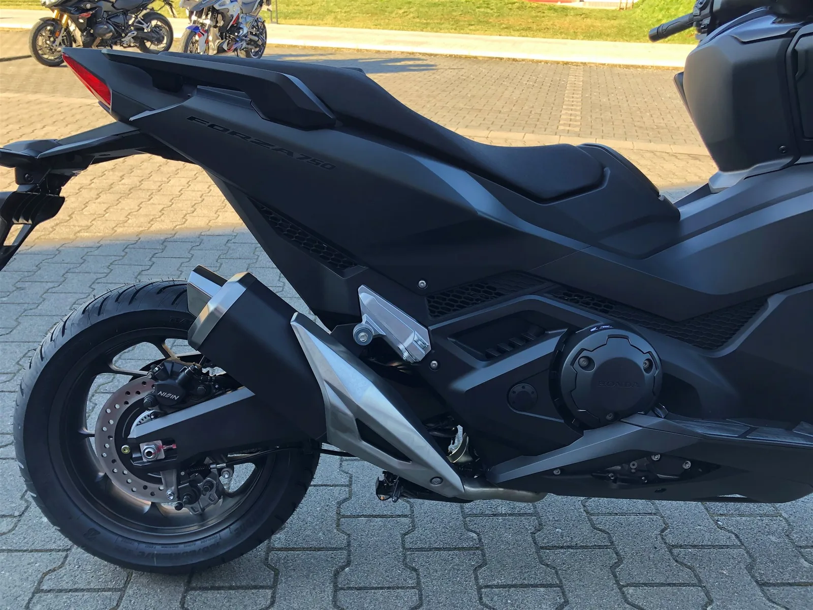 Honda Forza 750