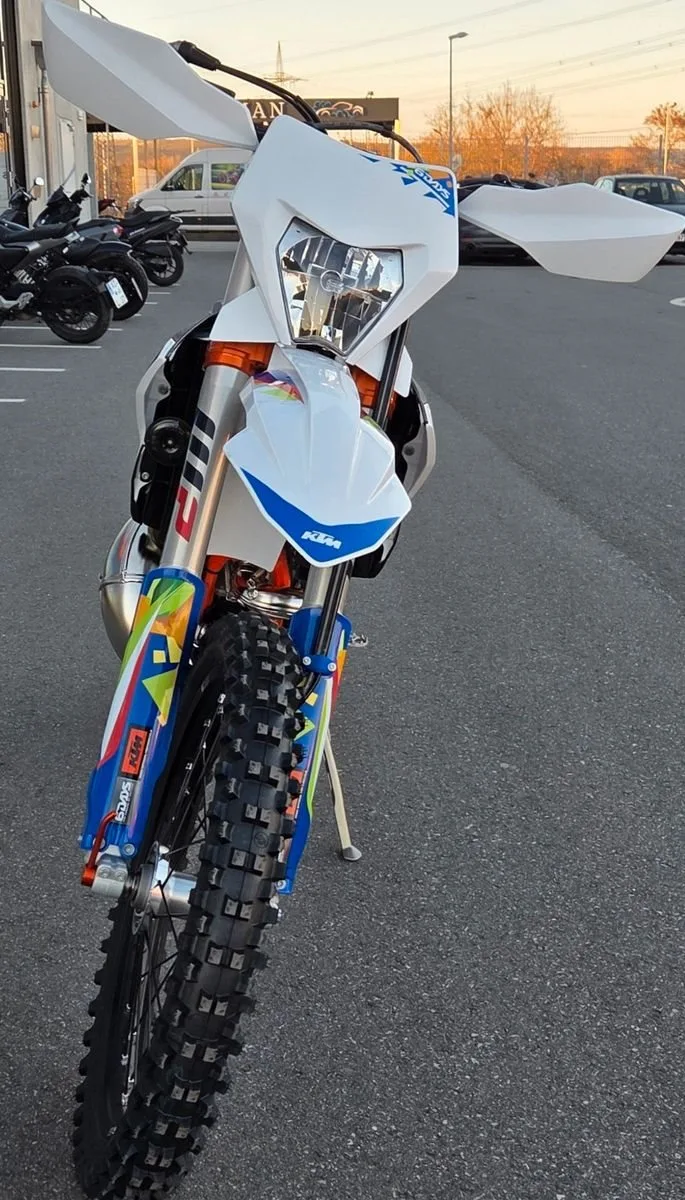 KTM 300 EXC SIX DAYS