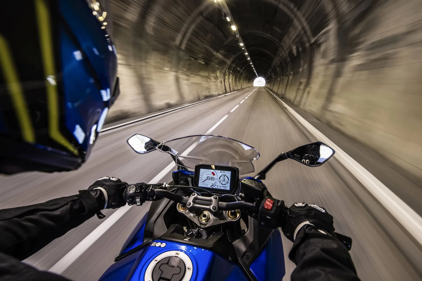 Suzuki GSX-S1000GT