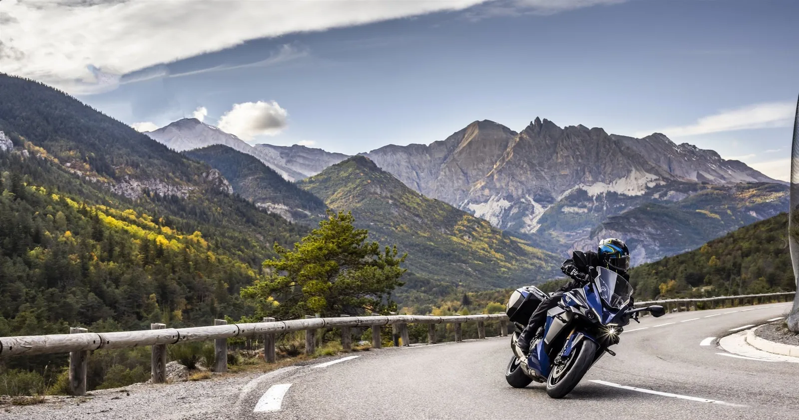 Suzuki GSX-S1000GT
