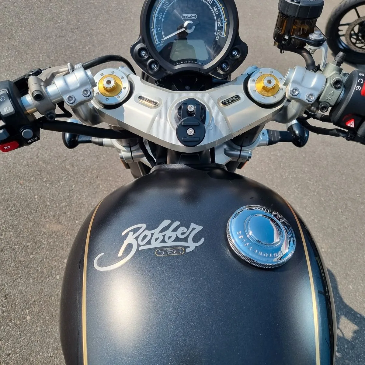 Triumph Bonneville Bobber TFC