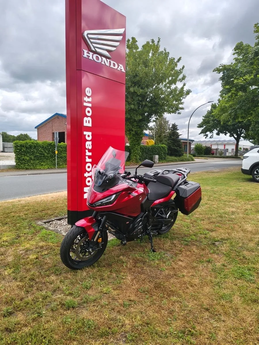 Honda NT1100 DCT