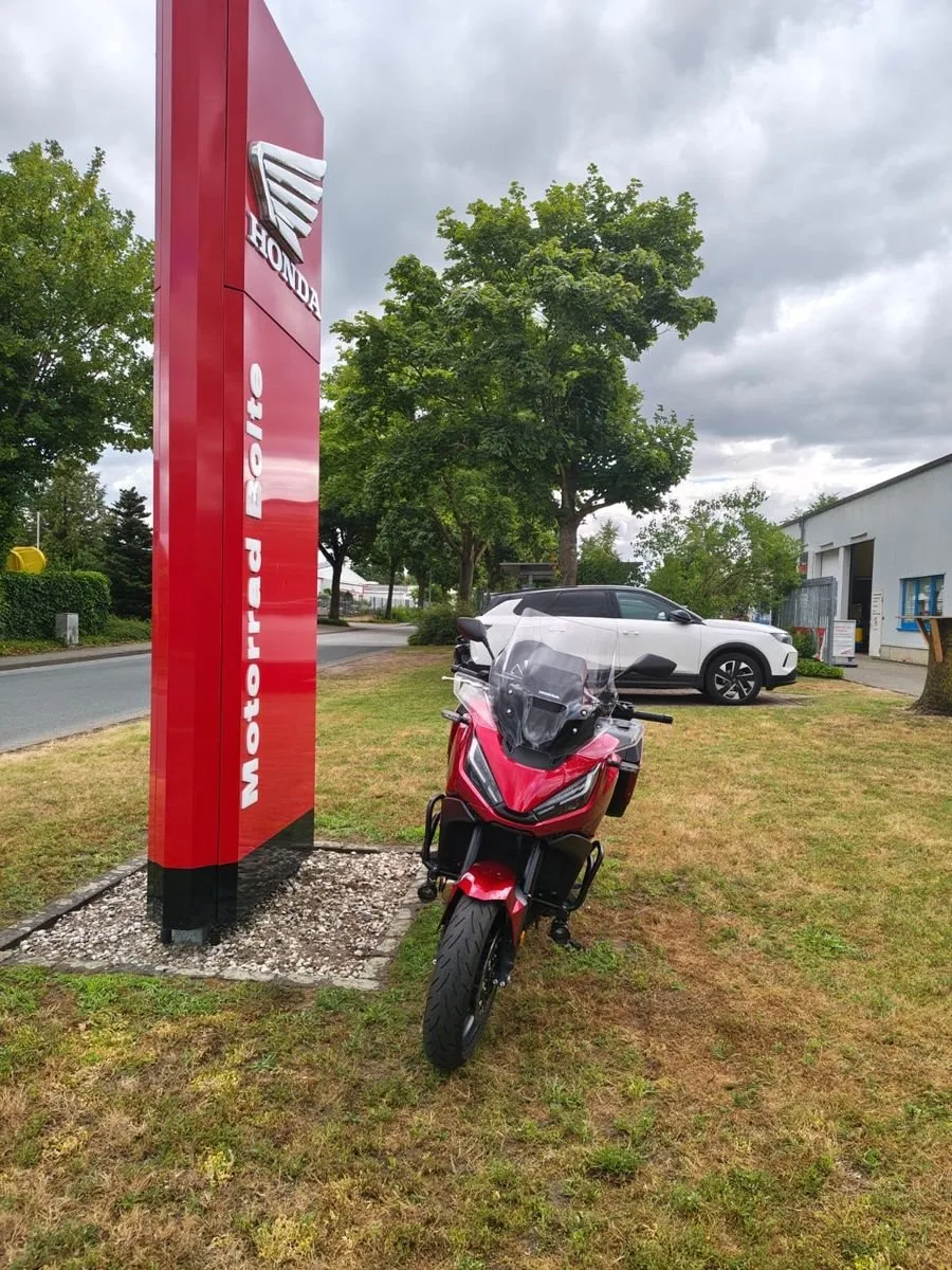 Honda NT1100 DCT