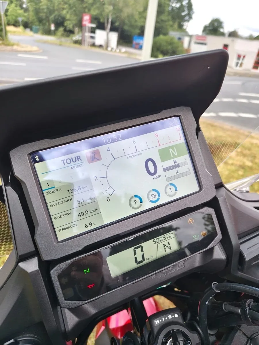 Honda NT1100 DCT