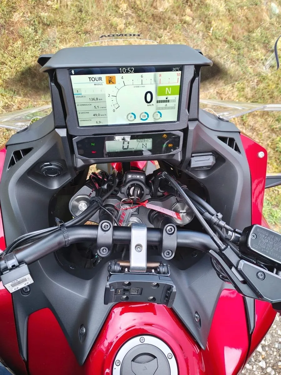 Honda NT1100 DCT