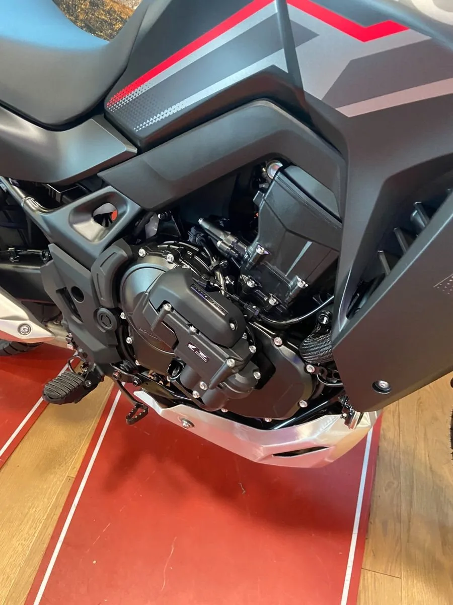 Honda XL750 Transalp E-Clutch