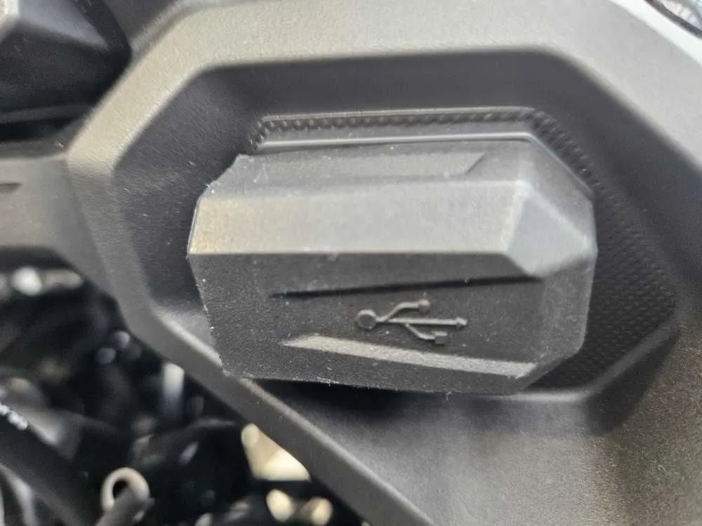 Honda NT1100 DCT Electronic Suspension