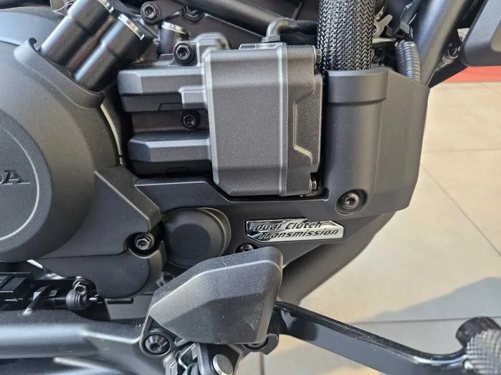 Honda CMX1100 Rebel DCT