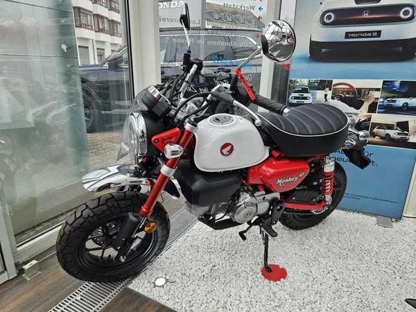 Honda Monkey 125