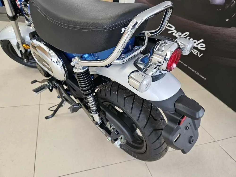 Honda Dax 125