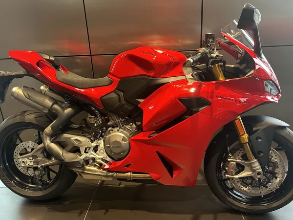 Ducati Panigale V2 S