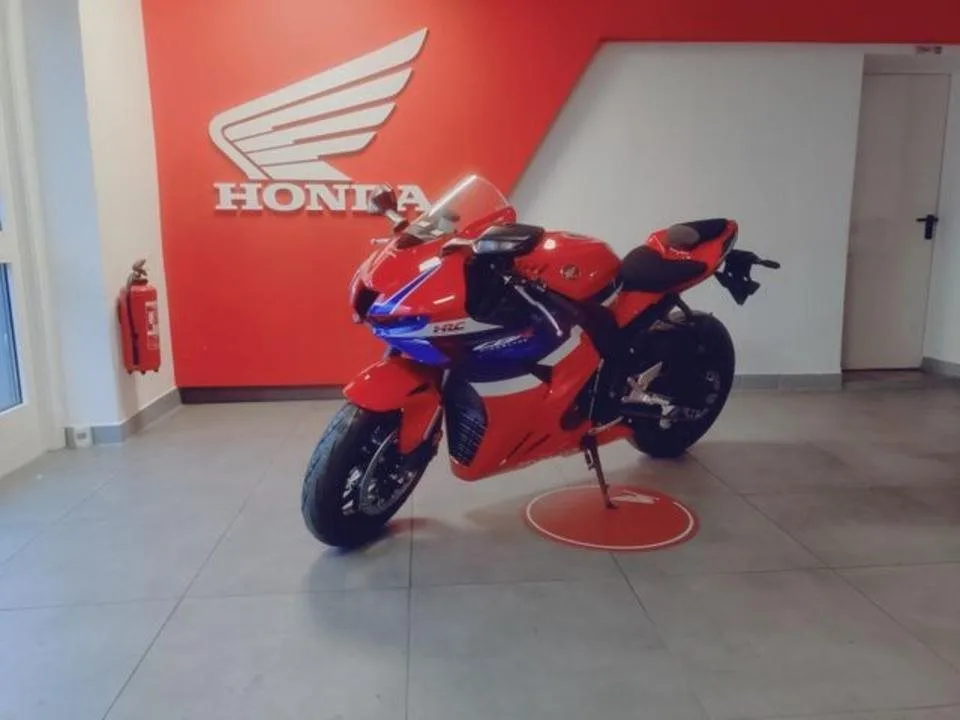 Honda CBR1000RR-R Fireblade