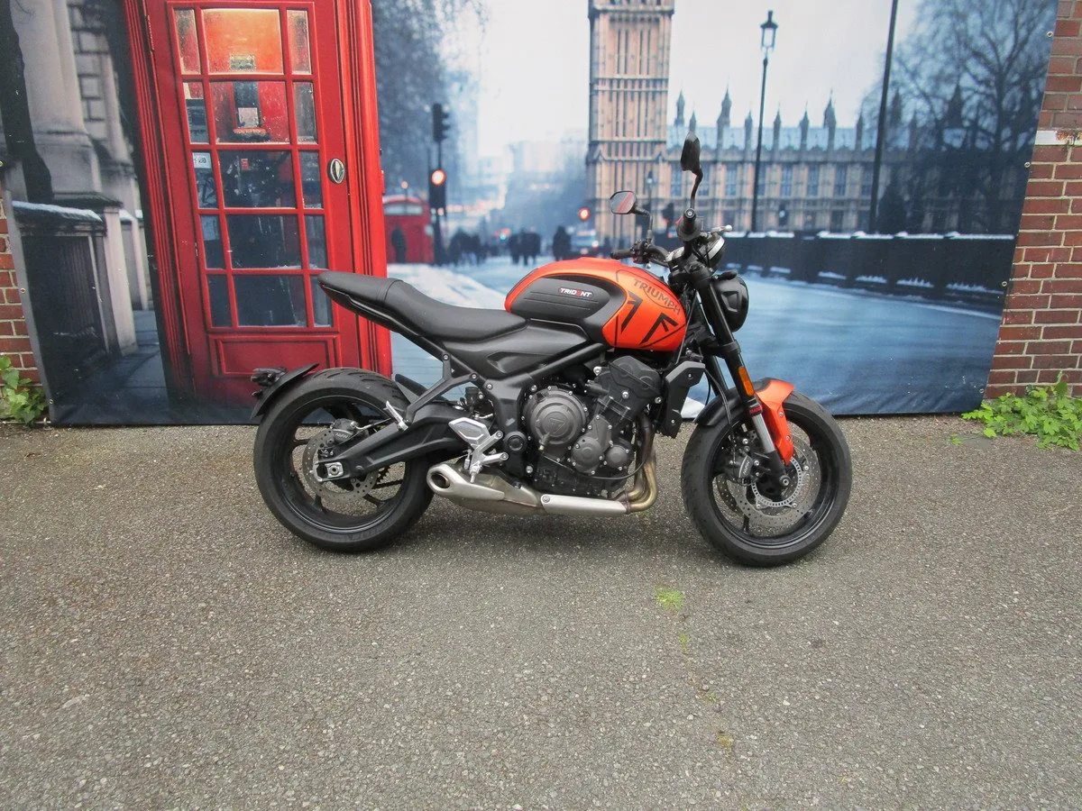 Triumph Trident 660