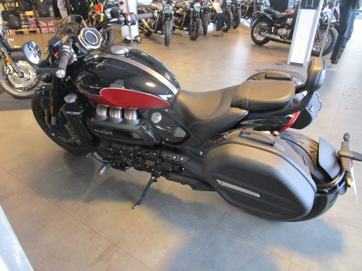 Triumph Rocket 3 Storm GT