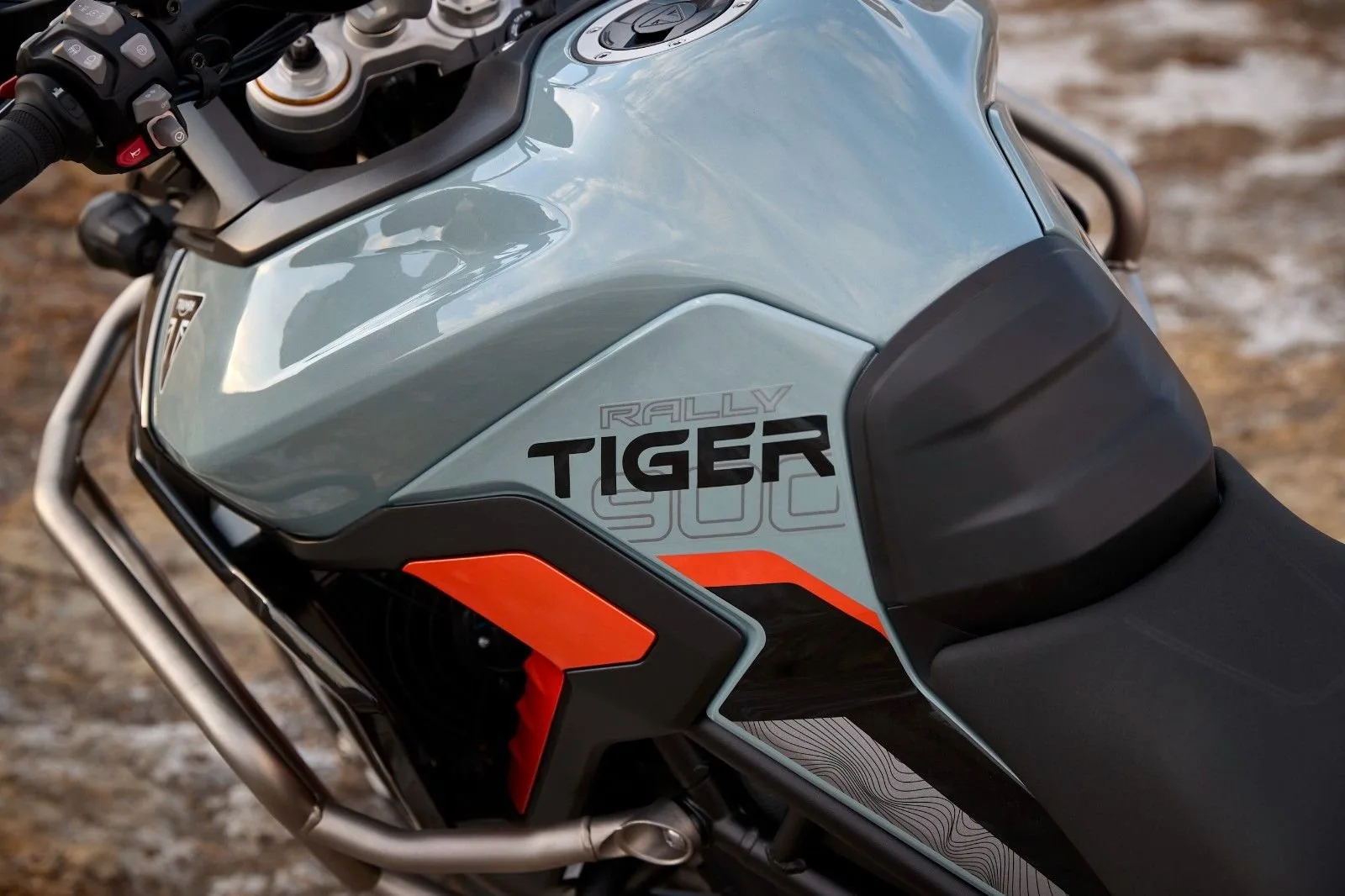 Triumph Tiger 900 Desert Edition