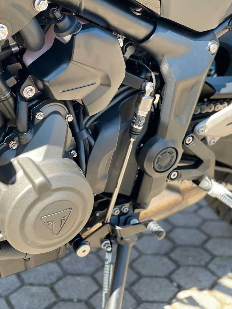 Triumph Trident 660
