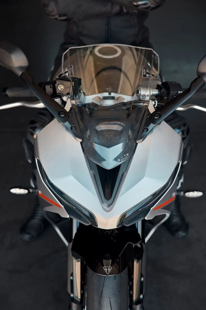 Triumph Daytona 660