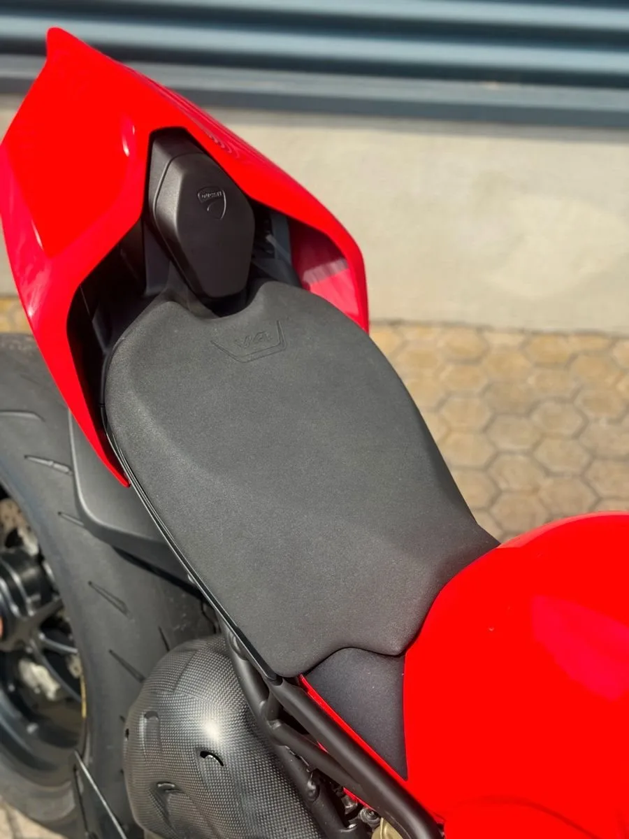 Ducati Streetfighter V4 S