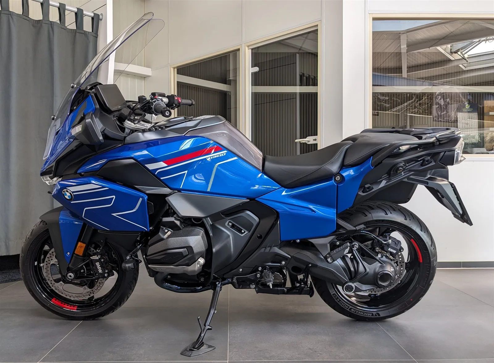 BMW R 1300 RT Windschild Komfort hoch