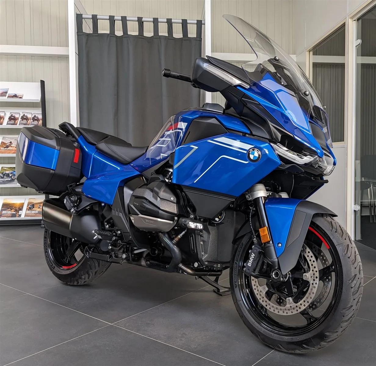BMW R 1300 RT Windschild Komfort hoch