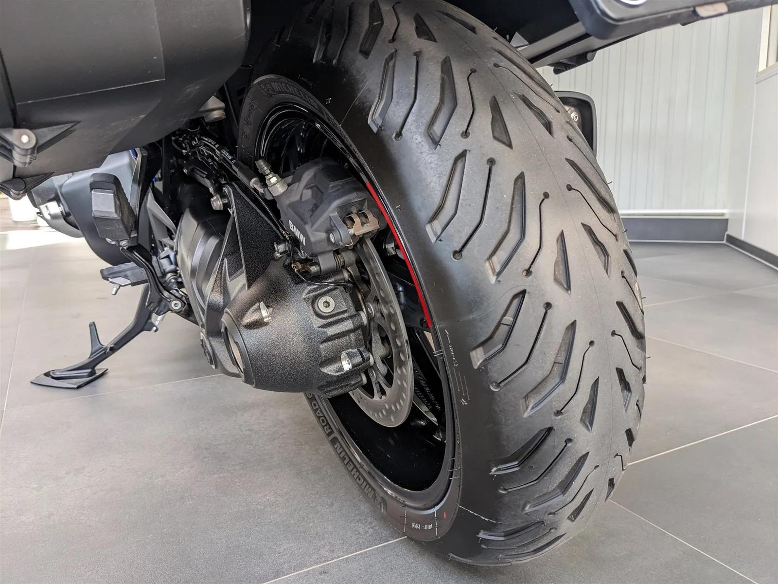 BMW R 1300 RT Windschild Komfort hoch
