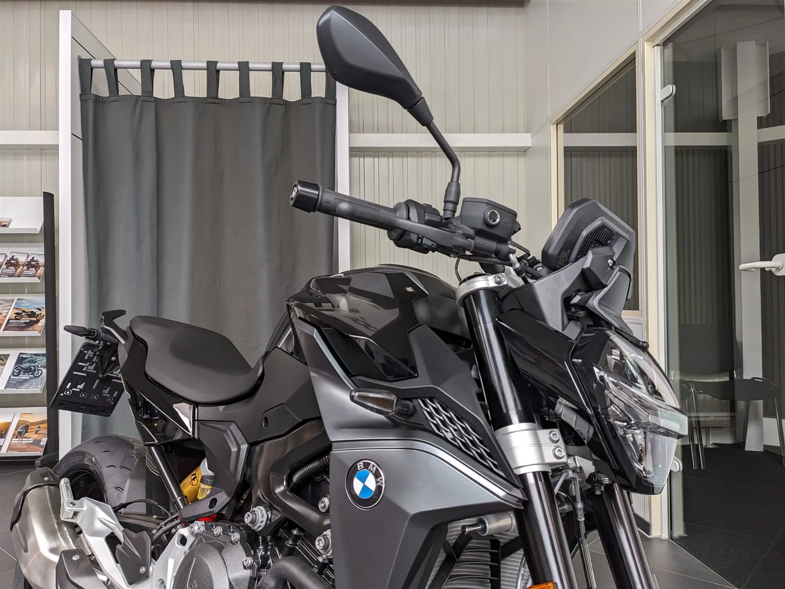 BMW F 900 R A2, Modell 2026