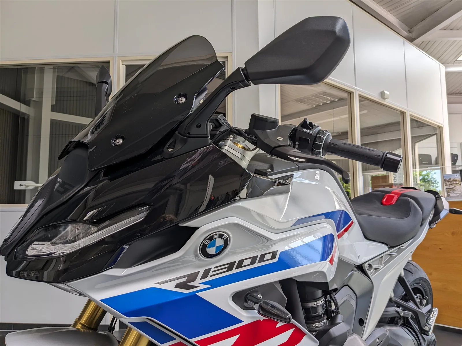 BMW R 1300 RS Performance, Akrapovic