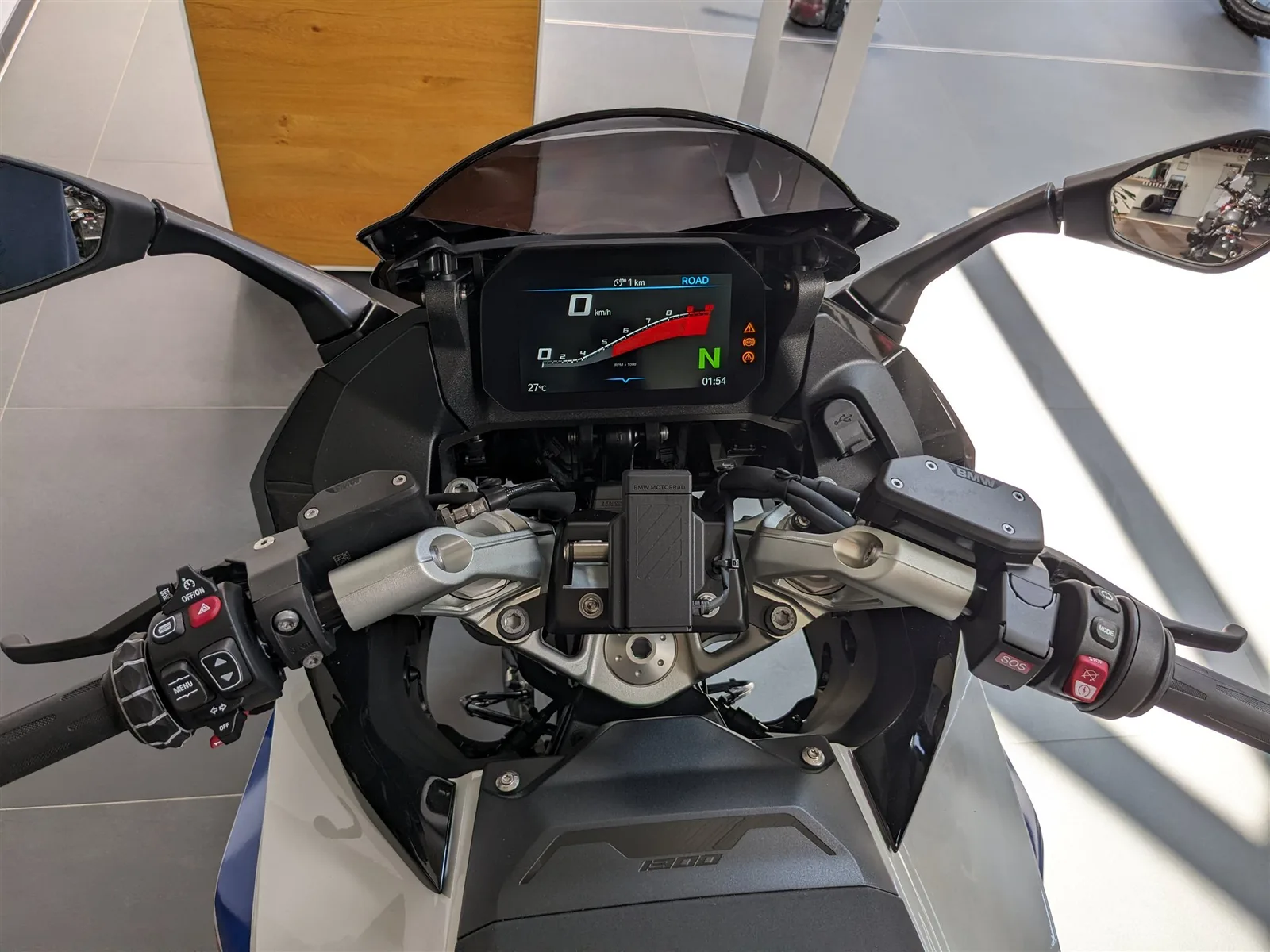 BMW R 1300 RS Performance, Akrapovic