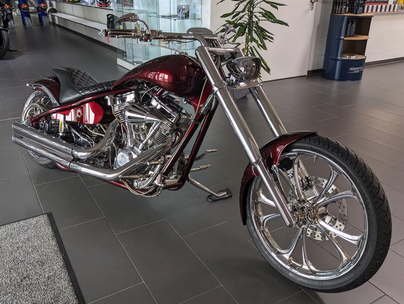 American Ironhorse Legend Tejas
