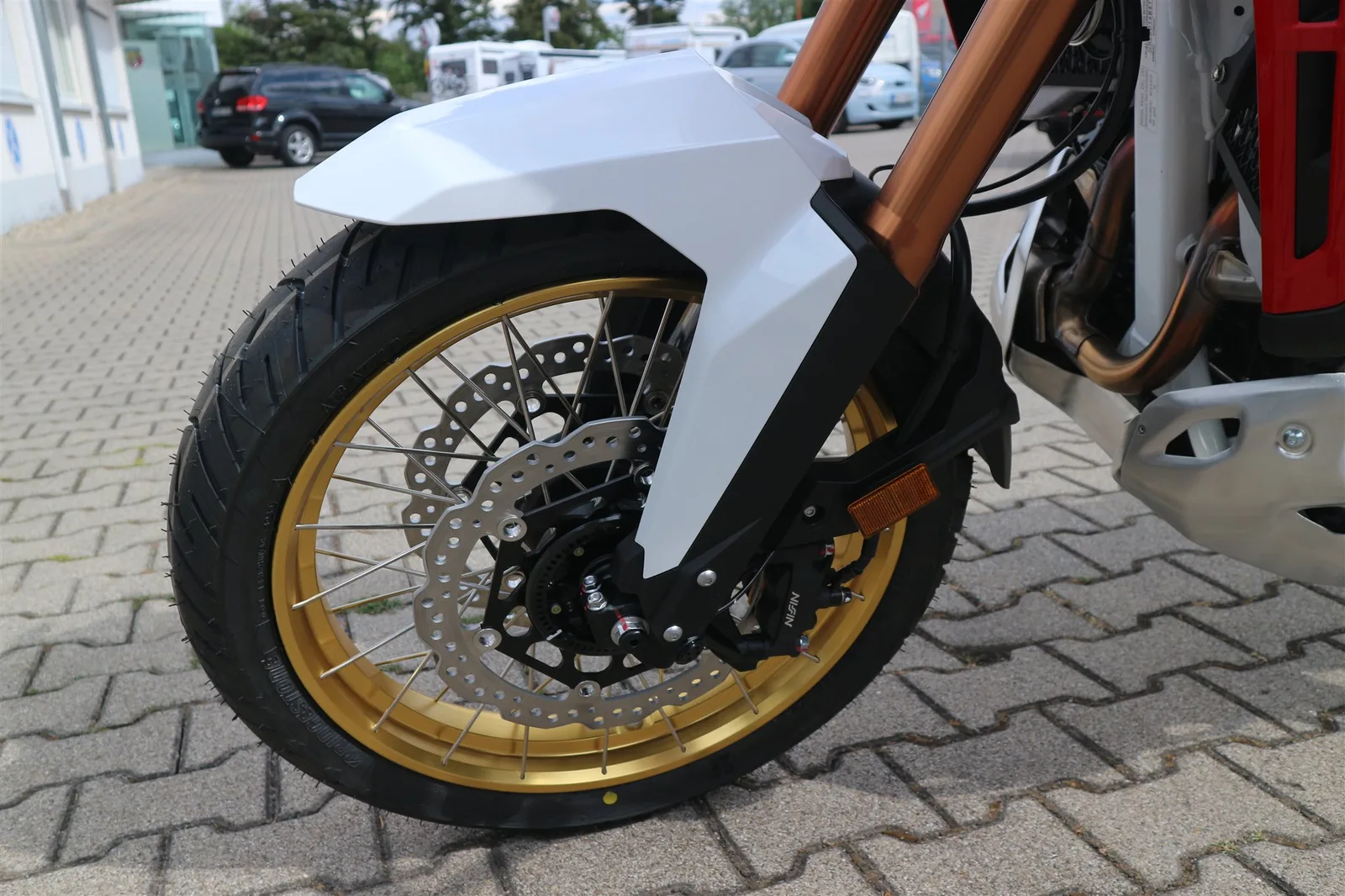 Honda CRF1100L Africa Twin Adventure Sports DCT Honda CRF1100 Africa Twin Adventure Sports DCT, ES Fahrwerk und 6 Jahre Garantie ab Tag der Erstzulassung