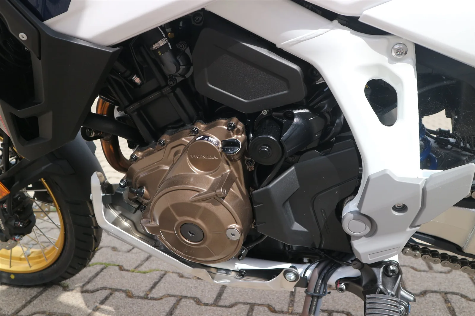 Honda CRF1100L Africa Twin Adventure Sports DCT Honda CRF1100 Africa Twin Adventure Sports DCT, ES Fahrwerk und 6 Jahre Garantie ab Tag der Erstzulassung