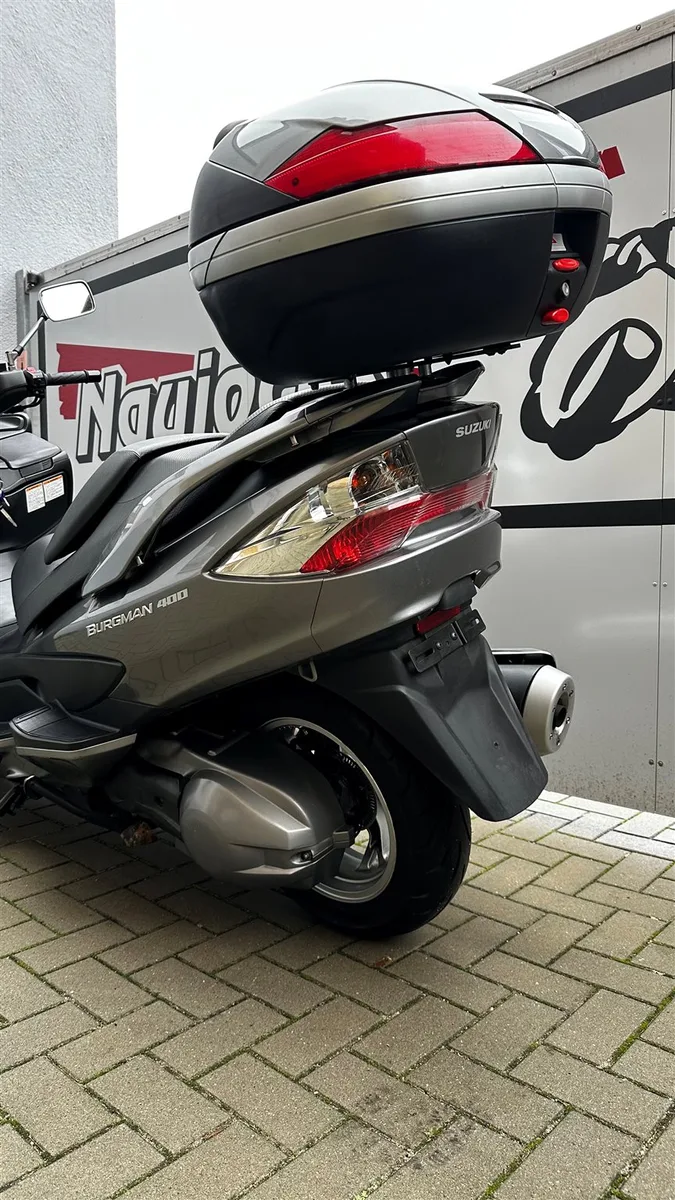 Suzuki Burgman 400 AN 400 AK9
