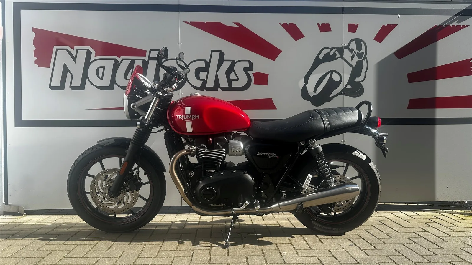 Triumph Street Twin