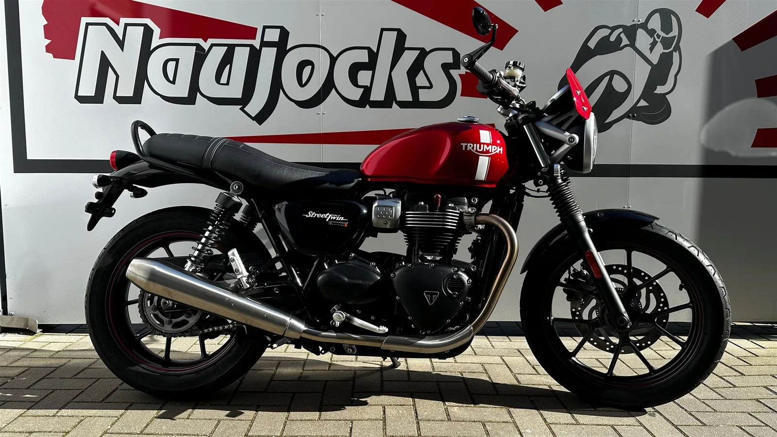 Triumph Street Twin