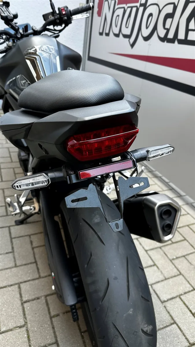 Honda CB750 Hornet ABS