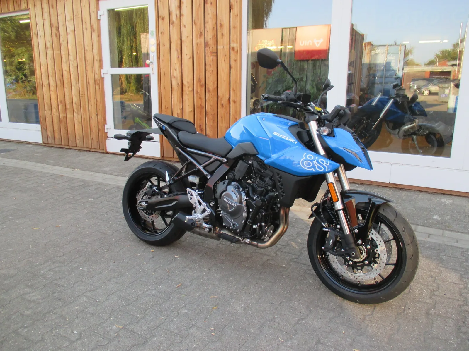 Suzuki GSX-8S