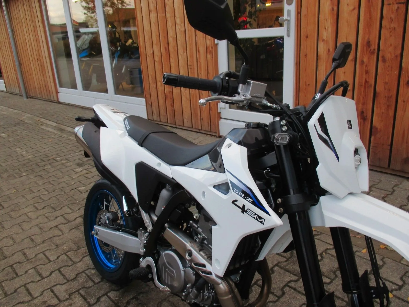 Suzuki DR-Z4SM