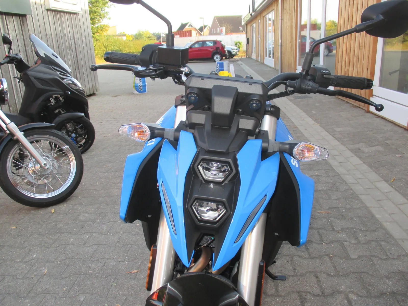 Suzuki GSX-8S