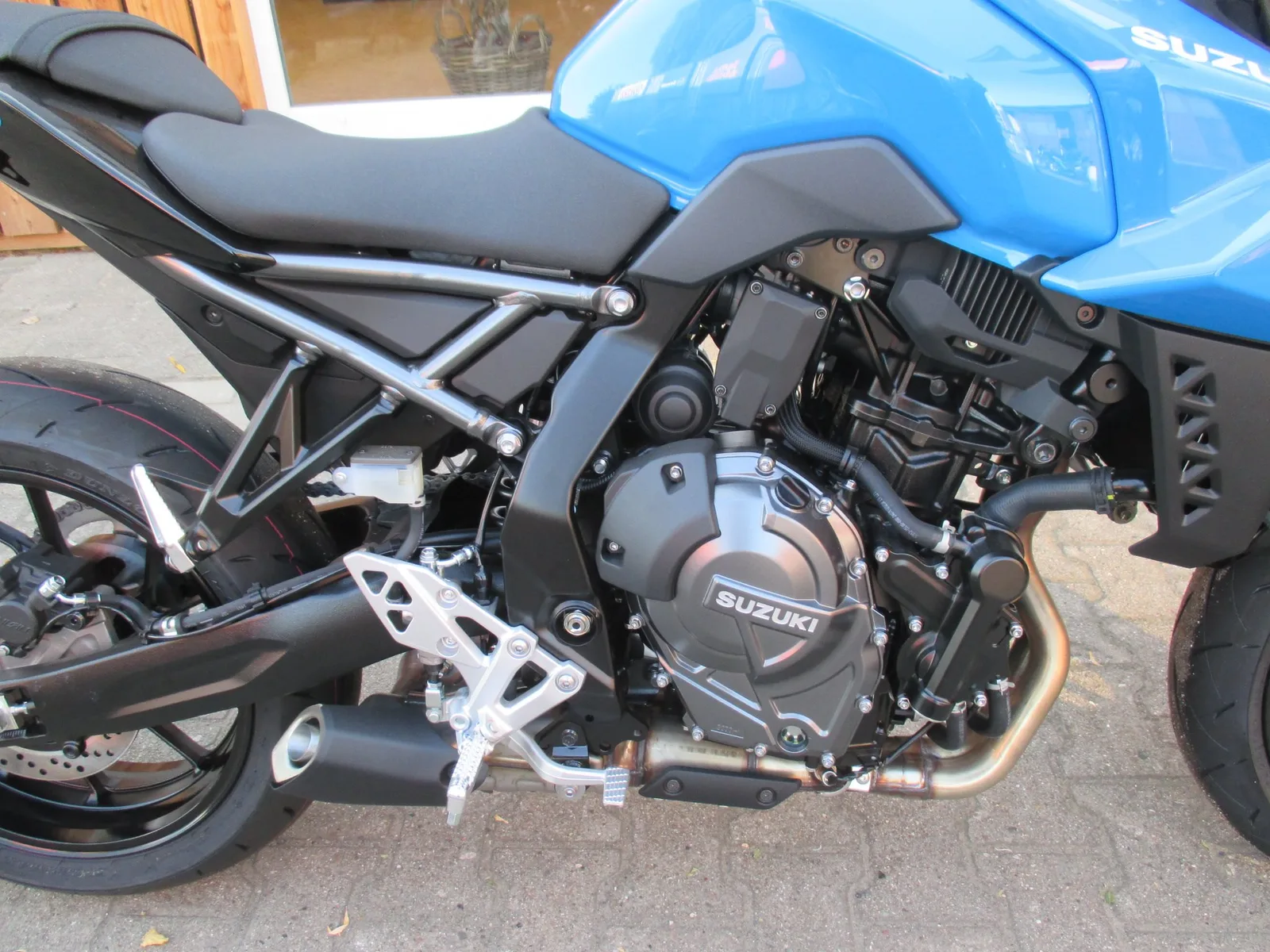 Suzuki GSX-8S