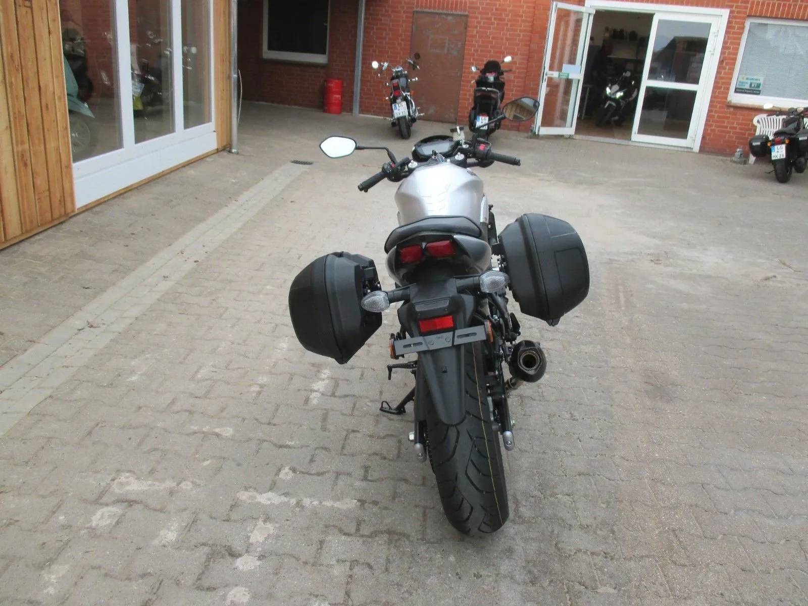 Suzuki SV650X